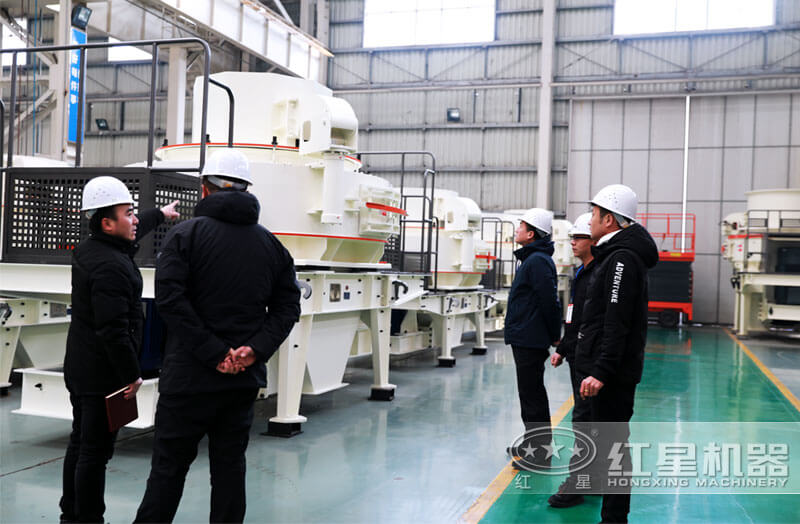 沖擊式破碎機生產(chǎn)廠家